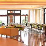 Ξενοδοχείο Pestana Promenade Ocean Φουνκάλ