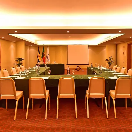 호텔 페스타나 프로메나데 오션