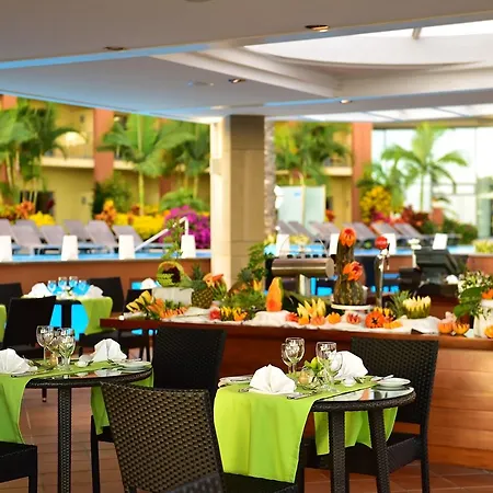 페스타나 프로메나데 오션 4*