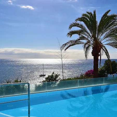 호텔 페스타나 프로메나데 오션 4*