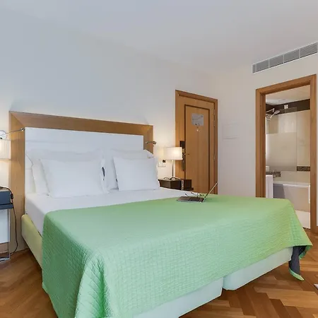 Pestana Promenade Ocean 4* Funchal (Madeira)