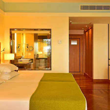 Pestana Promenade Ocean 4* Φουνκάλ