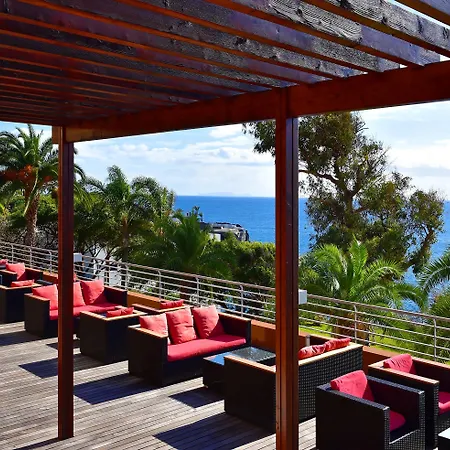 Hotel Pestana Promenade Ocean 4*
