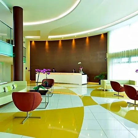 Pestana Promenade Ocean 4*