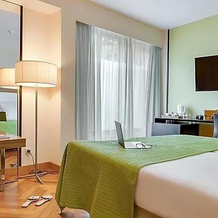 Pestana Promenade Ocean Hotel 4*