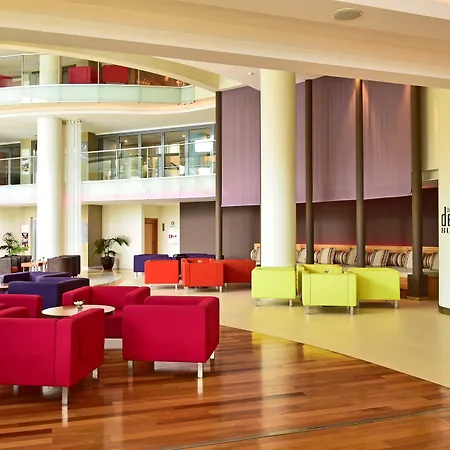 Hotel Pestana Promenade Ocean 4*