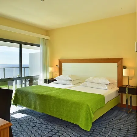 Szálloda Pestana Promenade Ocean 4*