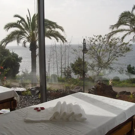 Szálloda Pestana Promenade Ocean 4*