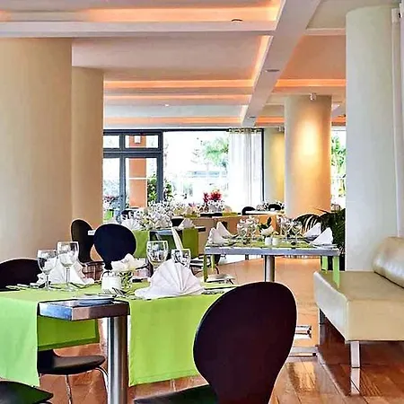 Pestana Promenade Ocean Szálloda