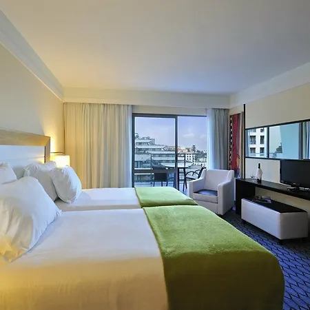 Pestana Promenade Ocean 4* Funchal
