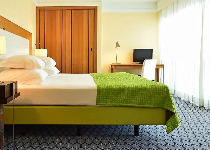 Pestana Promenade Ocean Hotel 4*